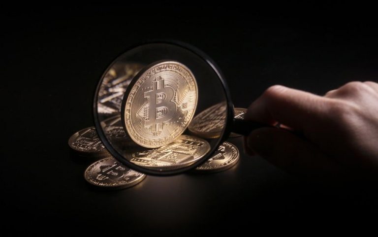 تاخیر در وضع قوانین ارزهای دیجیتال